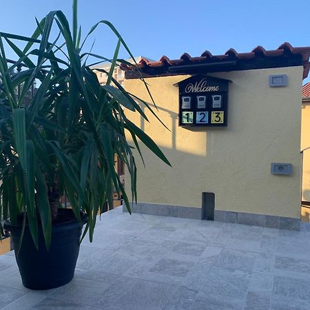 Bed and Breakfast L'Attico Cesano Maderno Exterior foto